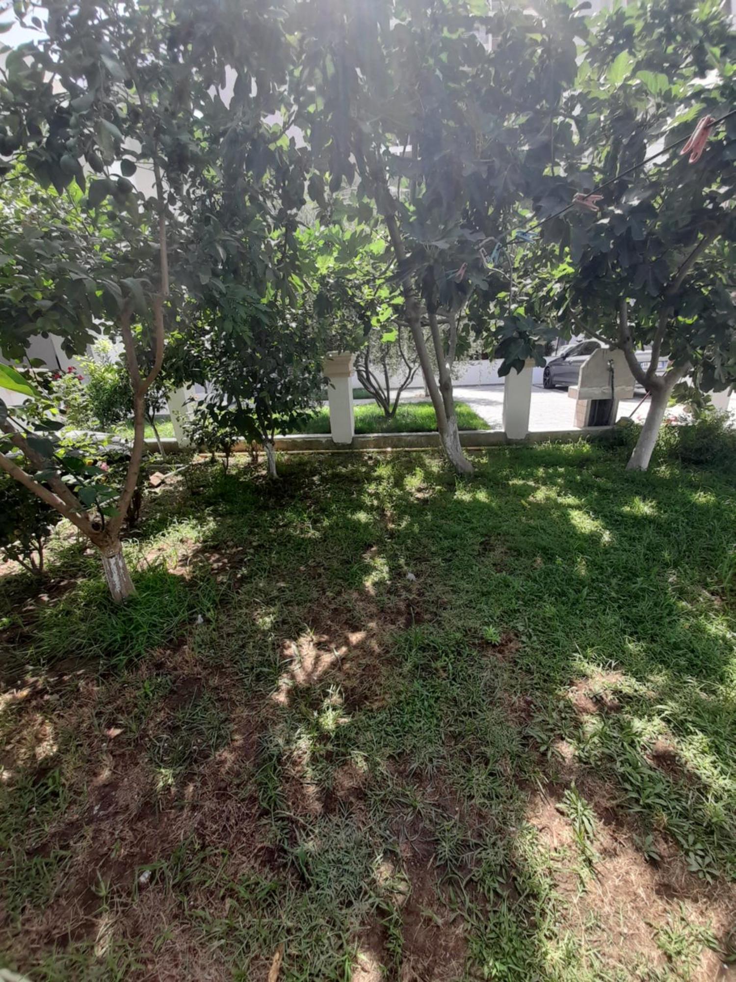 דורס Villa Kurti מראה חיצוני תמונה