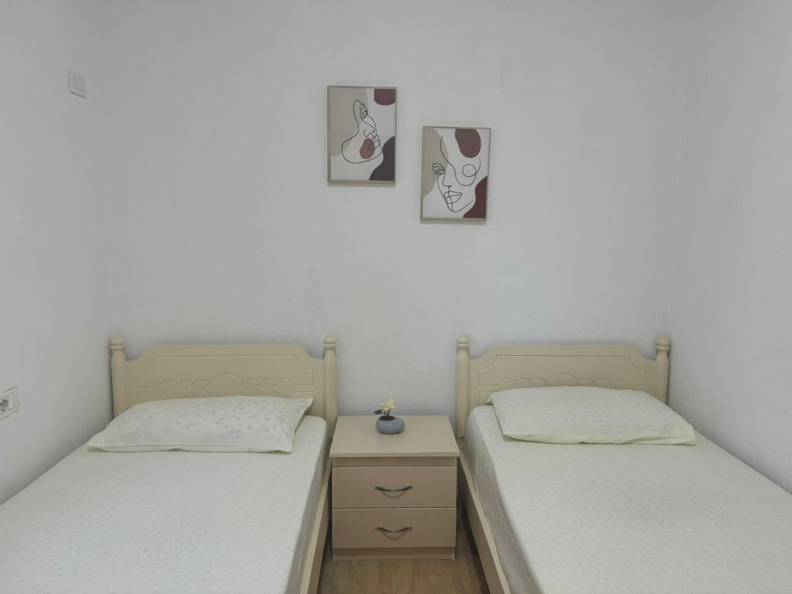 דורס Villa Kurti מראה חיצוני תמונה
