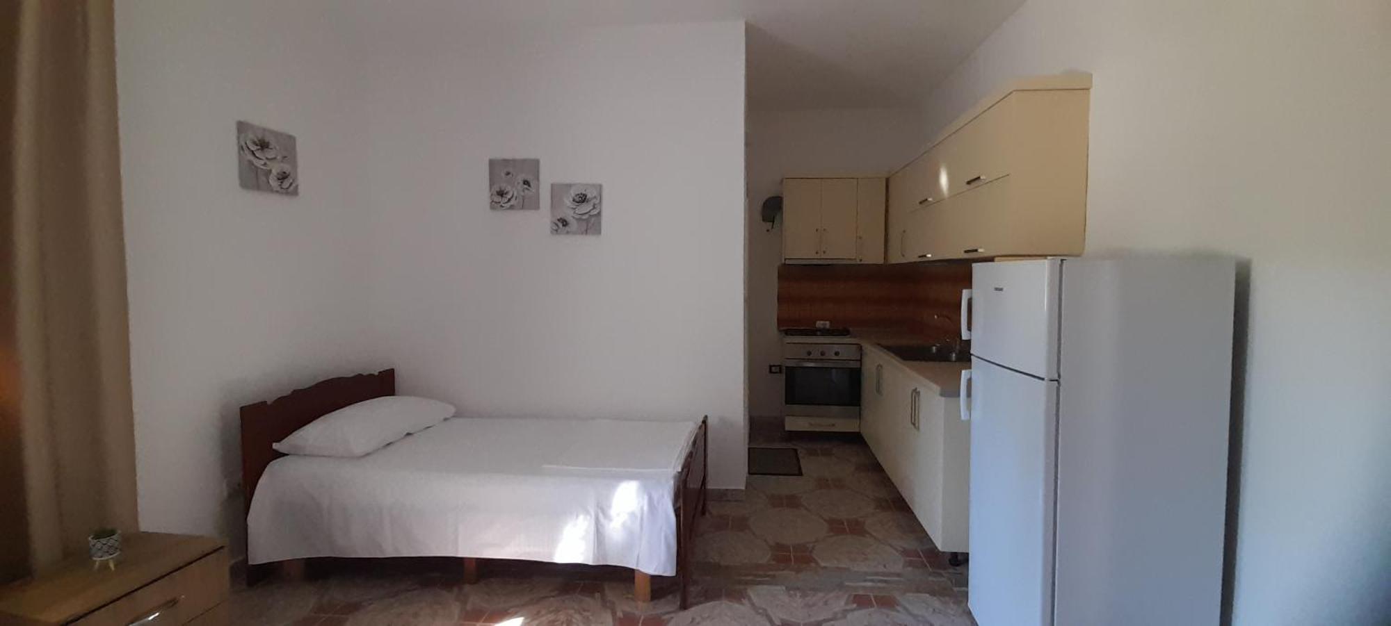 דורס Villa Kurti חדר תמונה